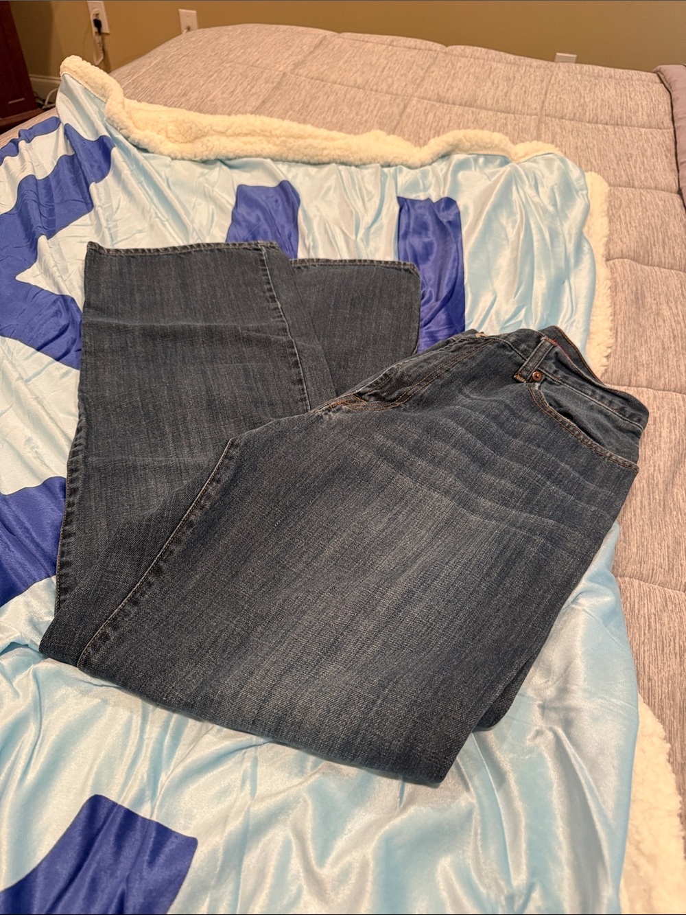 Lucky brand 181 relaxed straight Dark Blue mens Jeans - 36x34